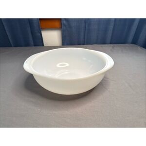 Pyrex Vintage Handle Bowl 024 2Qt White Milk Glass